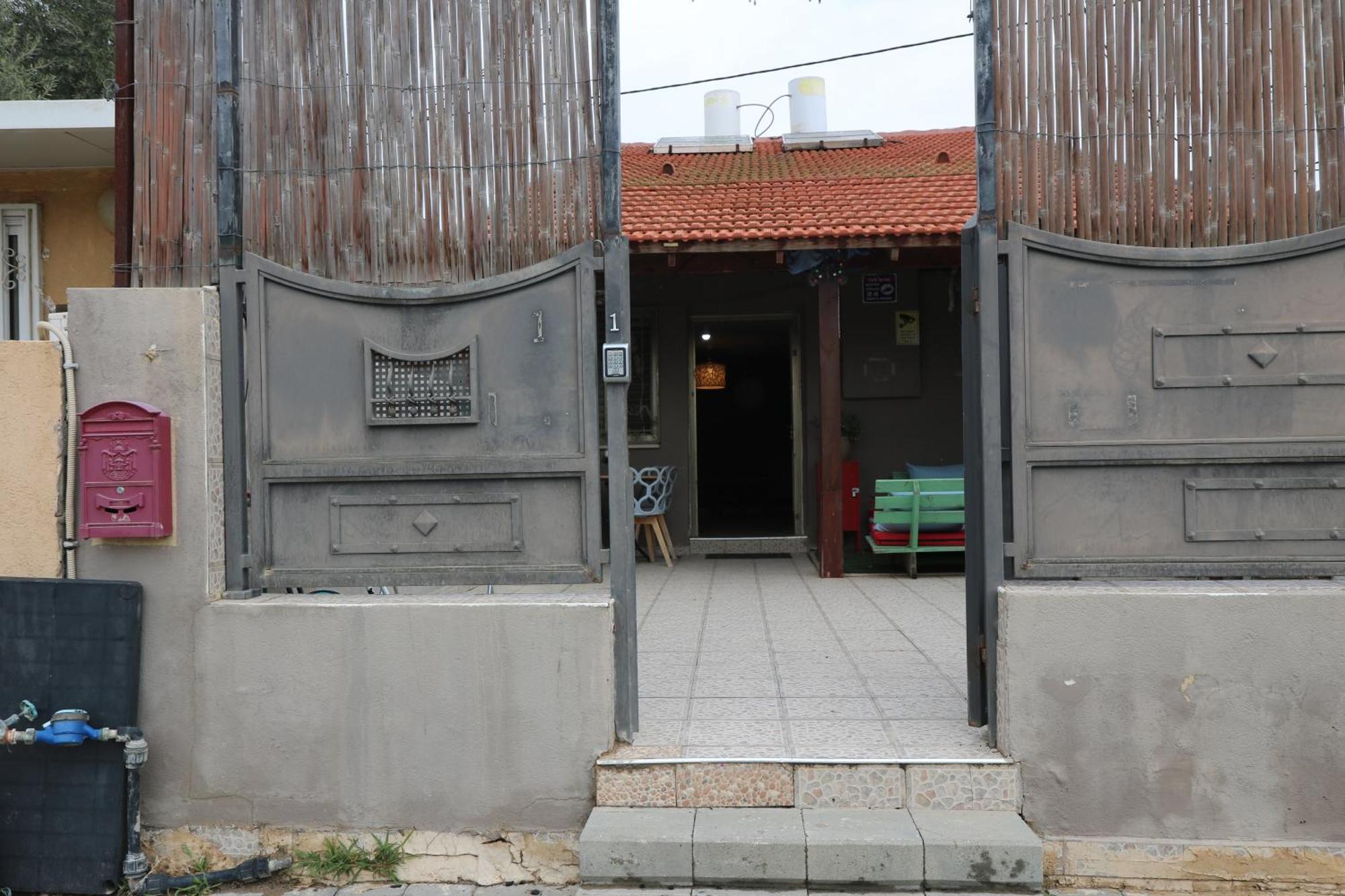 The Private House רשת הבית הפרטי Beersheba Bagian luar foto